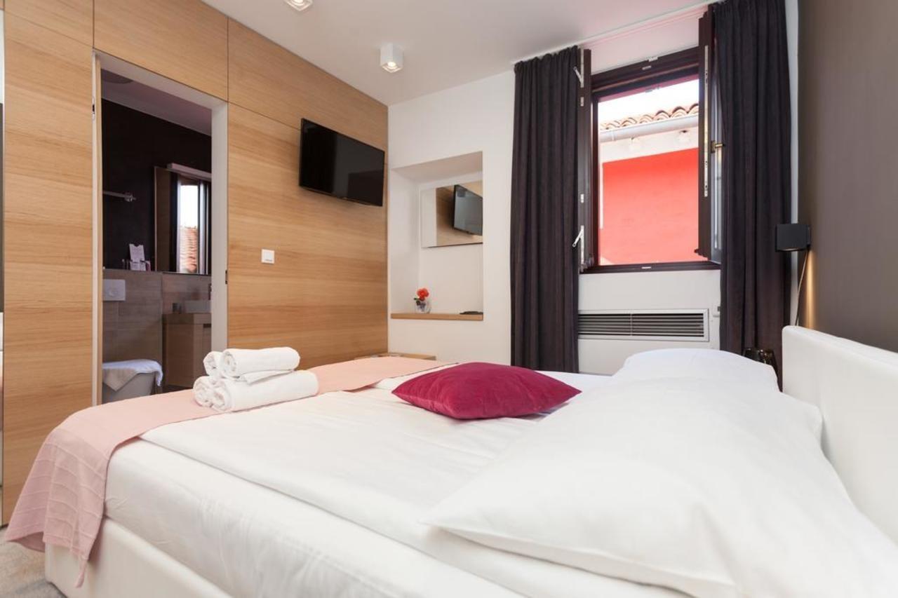 Villa Castrum Rovinj Buitenkant foto