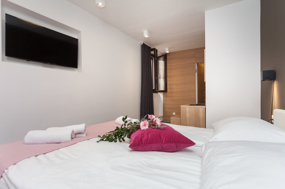 Villa Castrum Rovinj Buitenkant foto