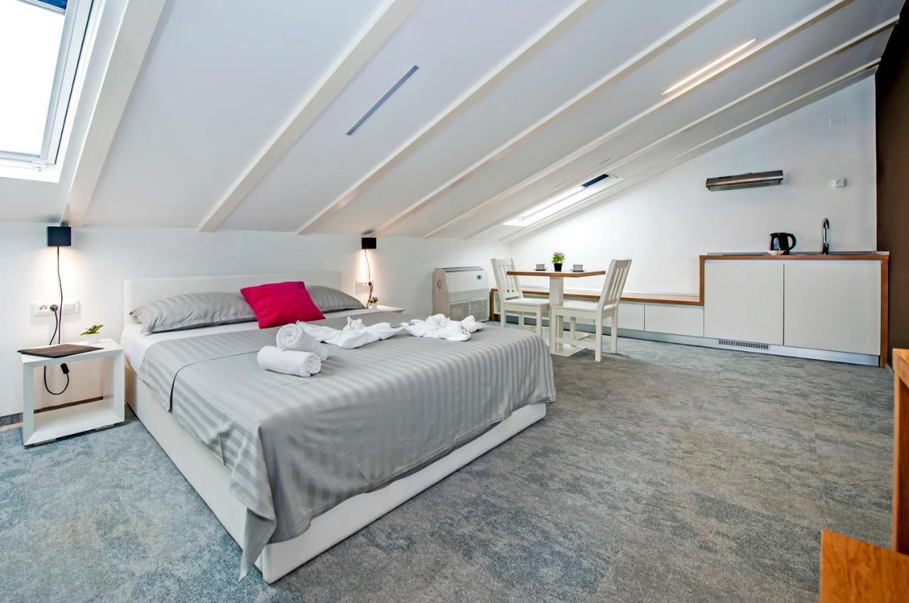 Villa Castrum Rovinj Buitenkant foto